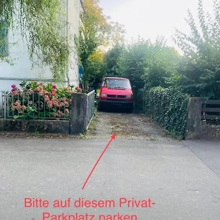 Apartment Dachwohnung Im Villenviertel *